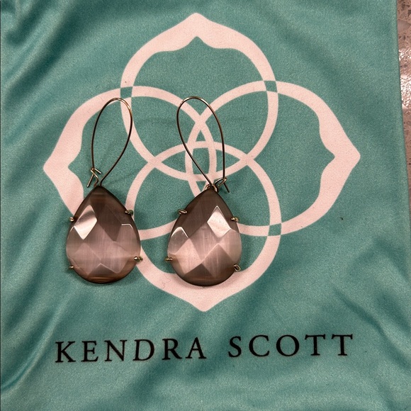 Kendra Scott Jewelry - Kendra Scott Slate Cat's Eye Gray Allison Teardrop Gold Tone Earrings Rare